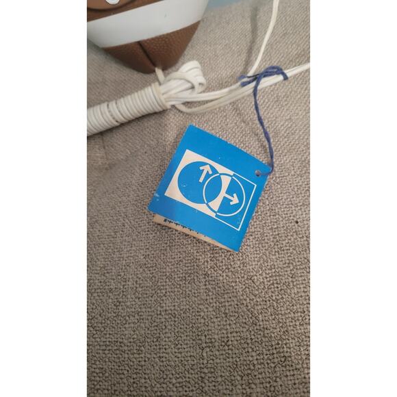 Vintage Sessions Football Wall Clock Electric USA Sports Decor w/ Hang Tag - Picture 4 of 7